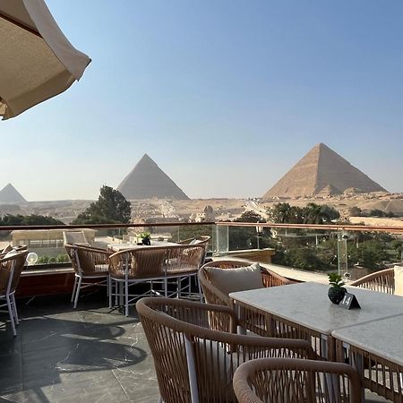 Shadow Pyramids Suites And Jacuzzi Kafret el-Gabal Eksteriør billede