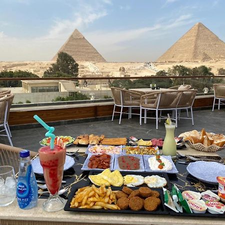 Shadow Pyramids Suites And Jacuzzi Kafret el-Gabal Eksteriør billede